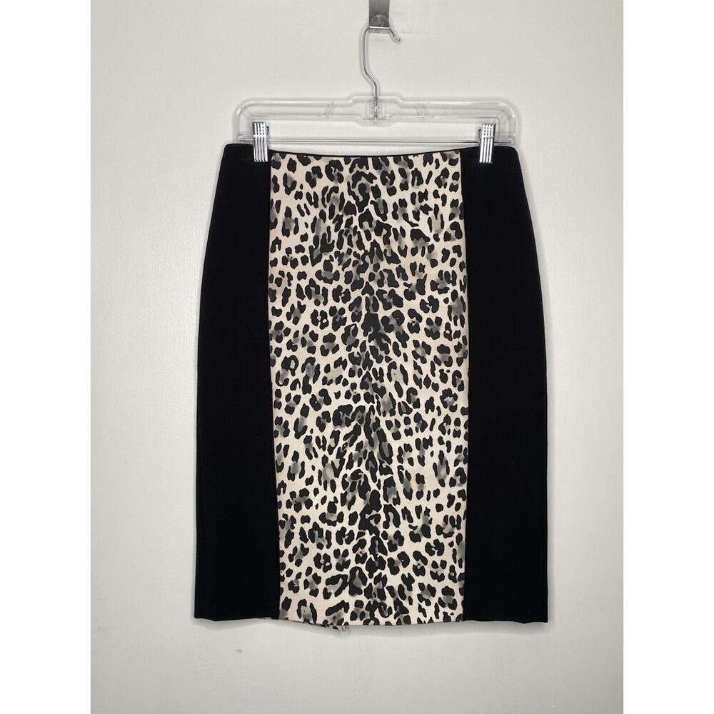 WHITE HOUSE BLACK MARKET LEOPARD PRINT SKIRT – WOMEN’S SIZE 6 (BLACK CREAM)
